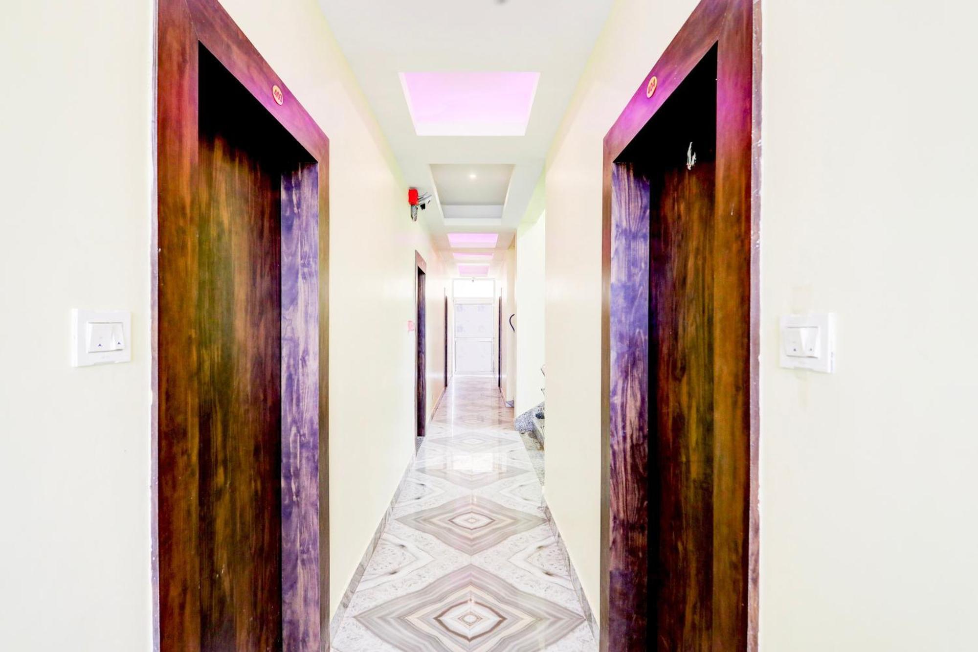 Hotel O Jagdish Palace Purî Extérieur photo