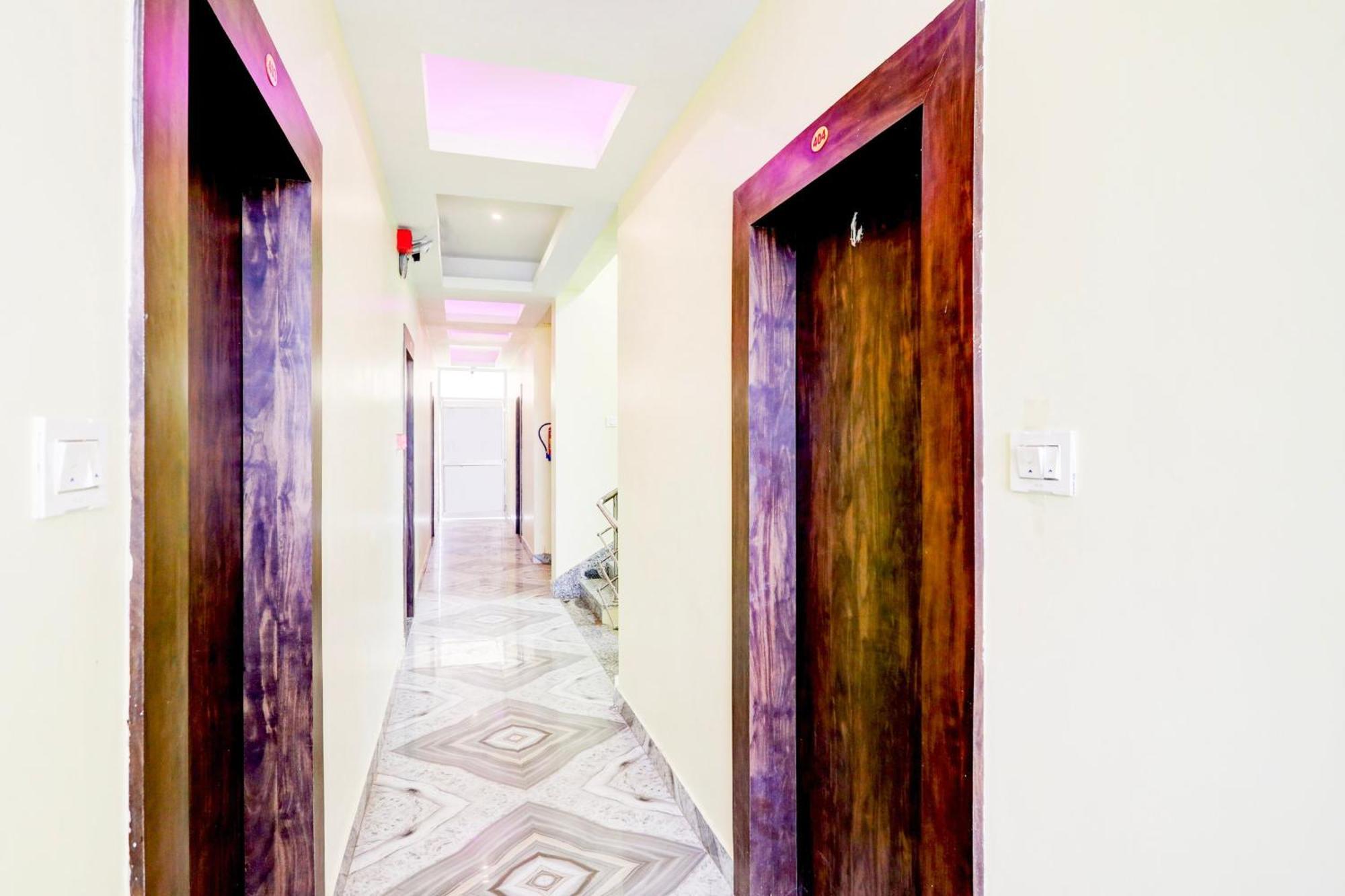 Hotel O Jagdish Palace Purî Extérieur photo